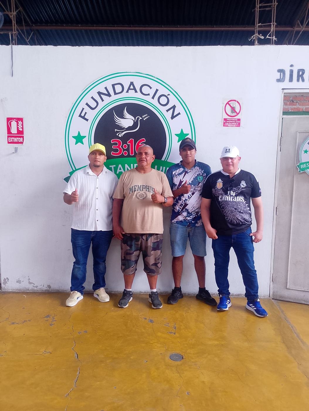 Equipo y liderazgo de Fundación 3:16